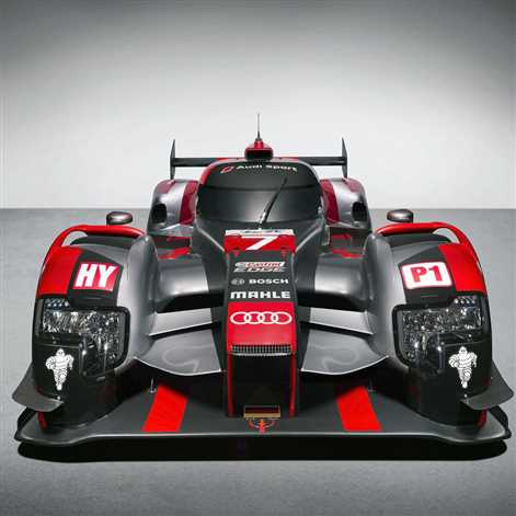 Audi prezentuje nowe R18 do walki w WEC.